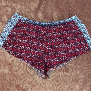 Women’s shorts x2